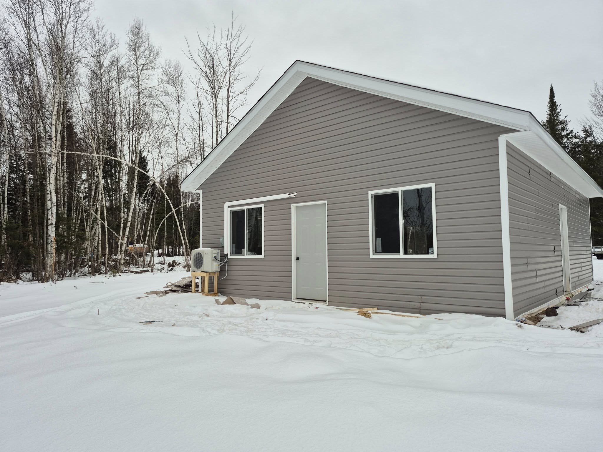 Completed roofing project